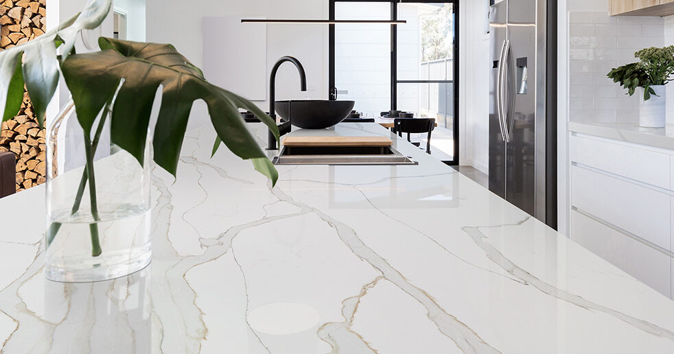 white quartz kitchen countertops